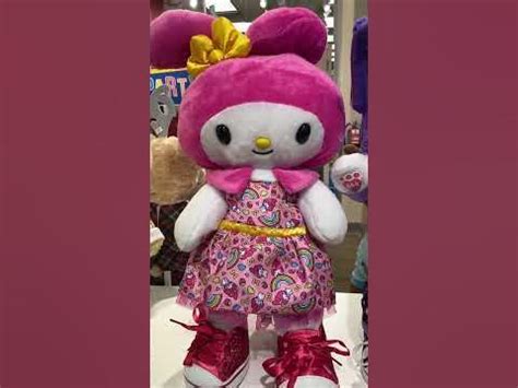 hello kitty養的貓|「凱蒂貓」不是貓！三麗鷗再度澄清身分 震驚全球｜ 